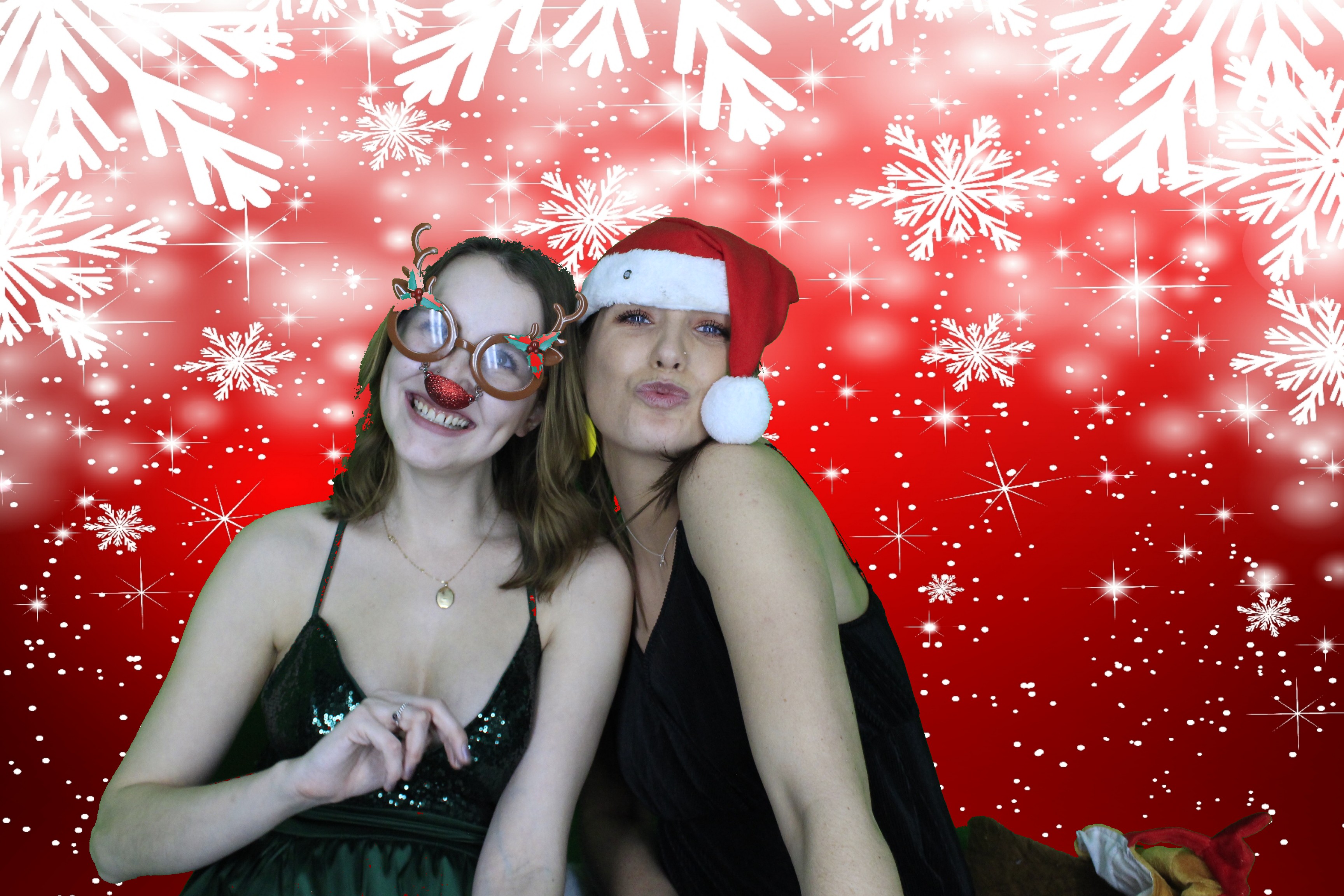Acosta Europe Christmas Party 2018 | View more photos from the event at gallery.myphotoboothexperience.co.uk/u/MyPhotoBoothExperienceLtd/Acosta-Europe-Christmas-Party-2018